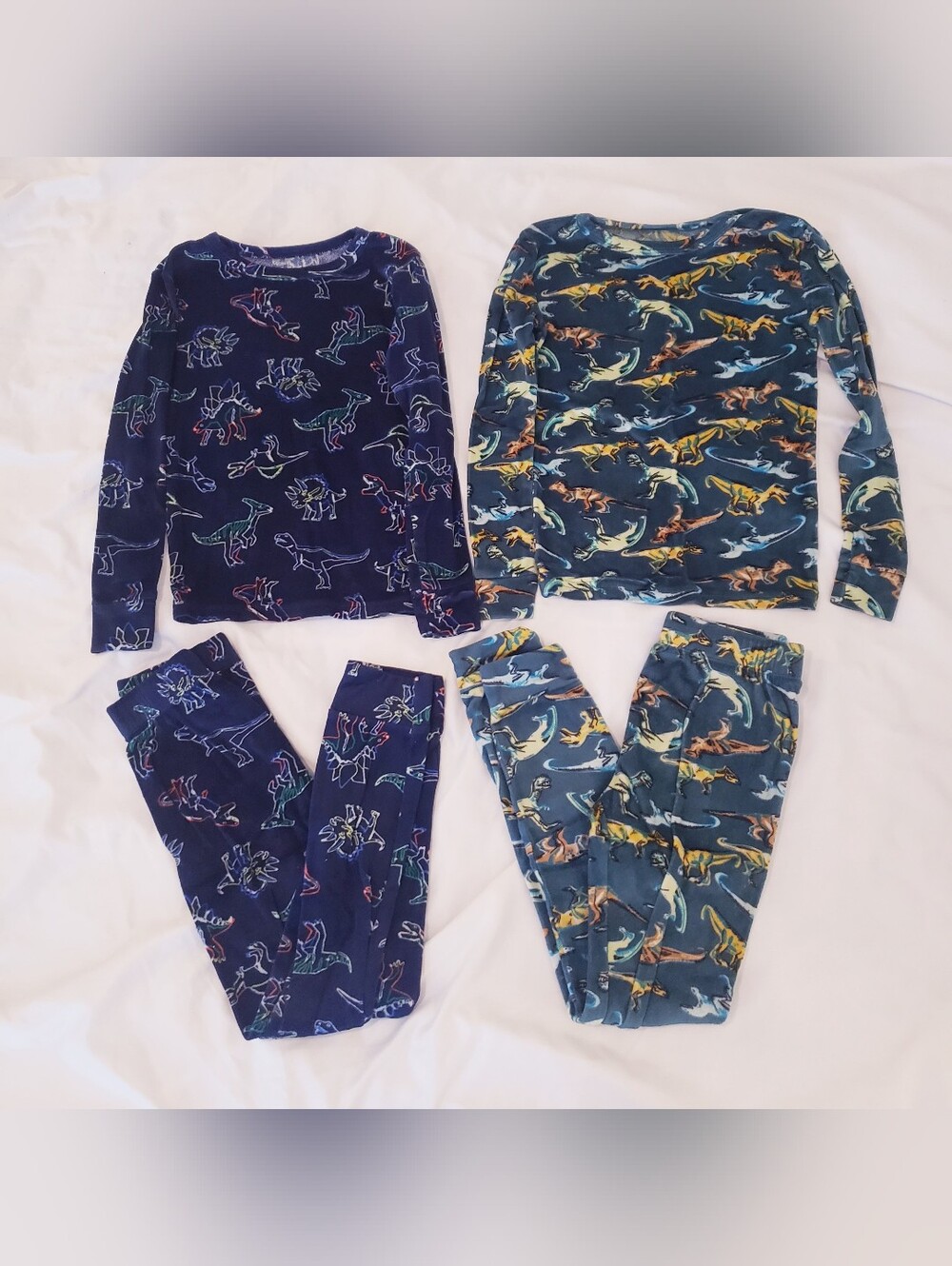 Cat & Jack Boys' Size 6 Dinosaur Pajama Sets